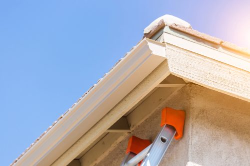 Read more about the article Do Seamless Gutters Need Cleaning?