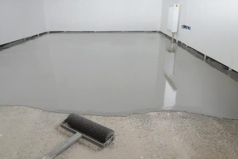 Leveling with a mixture of cement floors, How To Level An Uneven Concrete Floor In 4 Steps