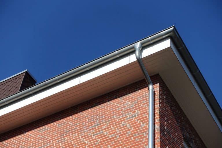 Rain gutter or Eavestrough with downspout maked of steel galvanized, How To Prevent Galvanized Pipe From Rusting