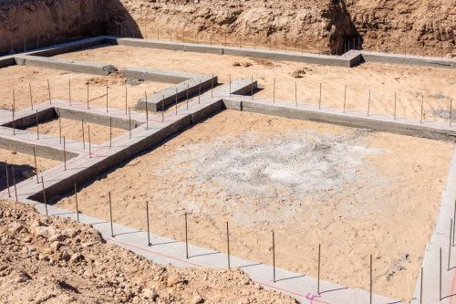 Read more about the article Why Do House Foundations Look Small?
