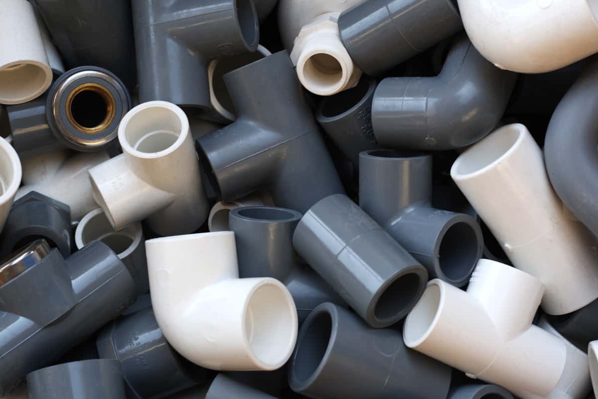 C-PVC and U-PVC fittings to use in hot and cold water supply lines.
