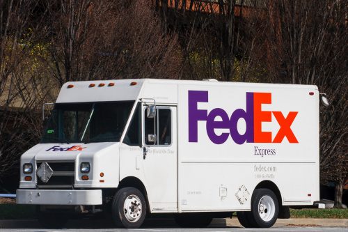 Read more about the article FedEx Home Delivery Vs Ground: What’s The Difference?