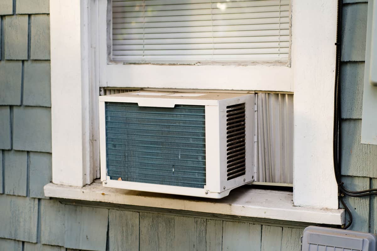 Window air conditioner perfectly fit through the window