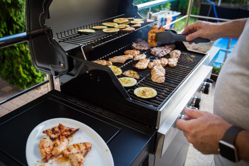 Read more about the article How To Increase BTU On A Gas Grill [Step By Step Guide]