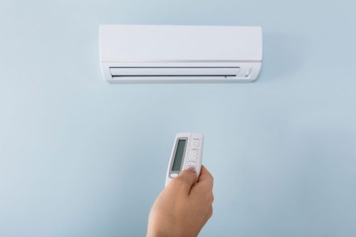 Read more about the article How To Check Refrigerant Level In A Split AC [Step By Step Guide]