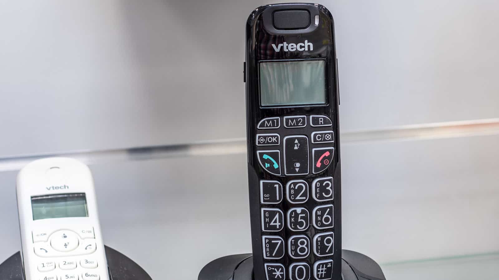 landline wireless cordless phone VTECH LS1500 on display